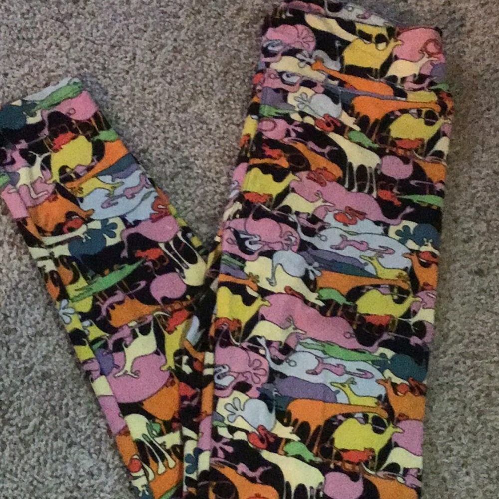 Lularoe animal leggings